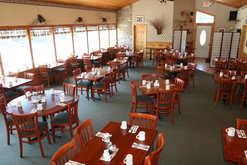 Nordick'S Inn Lake George Luaran gambar